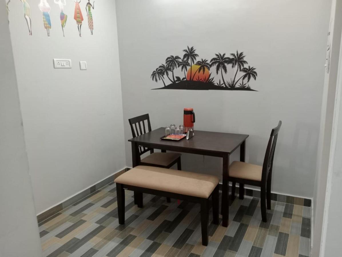 Season 4 Residences - 1Bhk Furnished Apartments Madrás Exterior foto