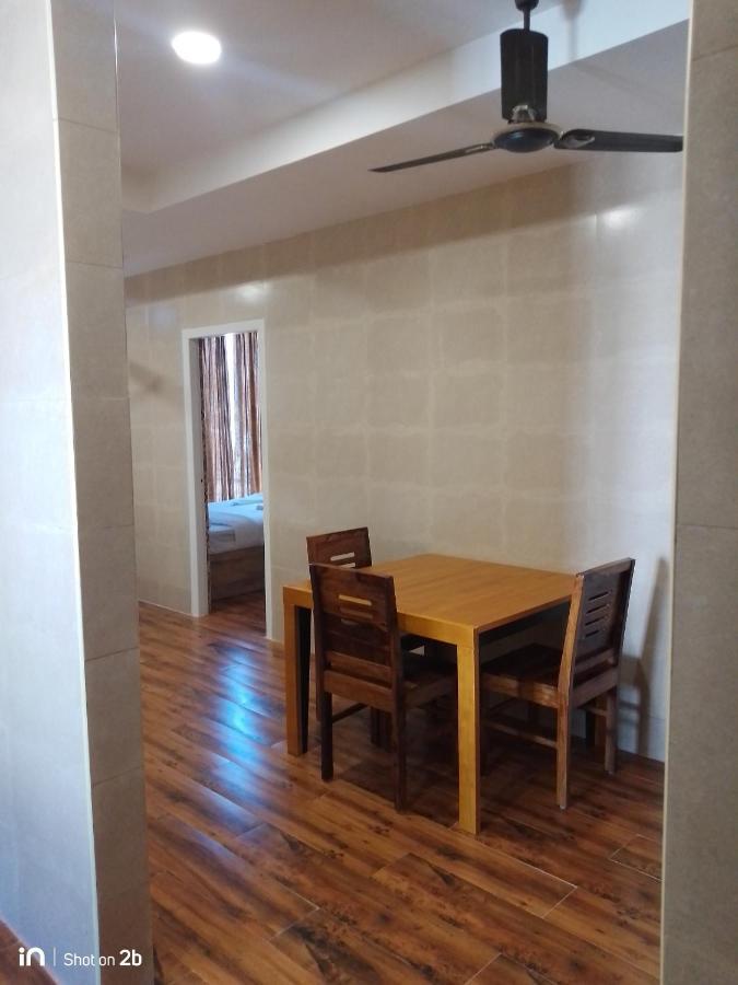 Season 4 Residences - 1Bhk Furnished Apartments Madrás Exterior foto