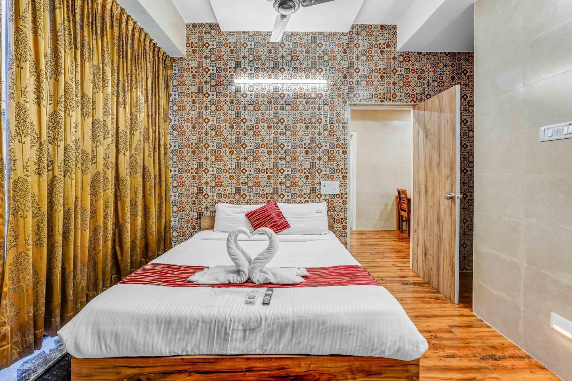 Season 4 Residences - 1Bhk Furnished Apartments Madrás Exterior foto